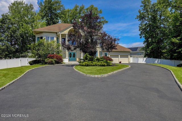 376 Morristown Road, Matawan, NJ 07747