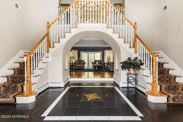 376 Morristown Road, Matawan, NJ 07747
