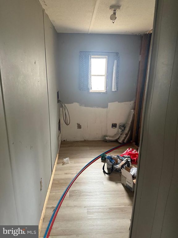 Image 11 of property listing at 42 HESS LN, White Haven, PA 18661