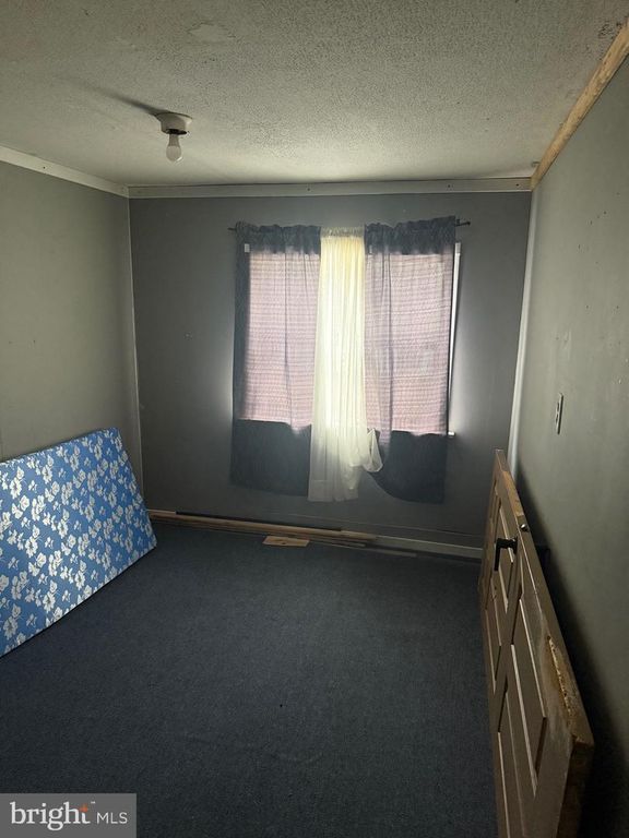 Image 13 of property listing at 42 HESS LN, White Haven, PA 18661