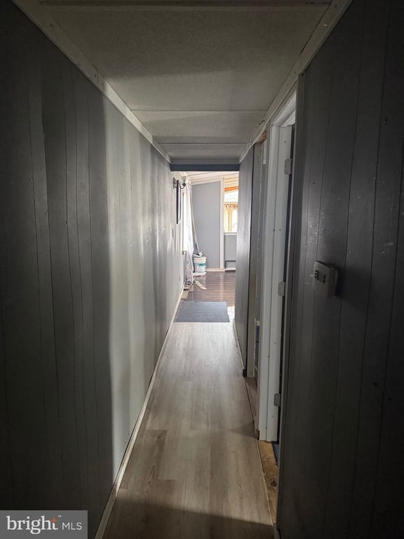 Image 7 of property listing at 42 HESS LN, White Haven, PA 18661