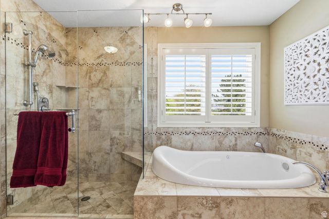 2114 W SURREY CIR, Taylorsville, UT 84129
