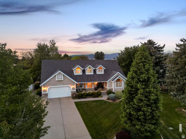 2114 W SURREY CIR, Taylorsville, UT 84129