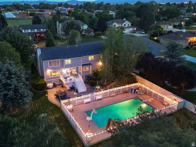 2114 W SURREY CIR, Taylorsville, UT 84129