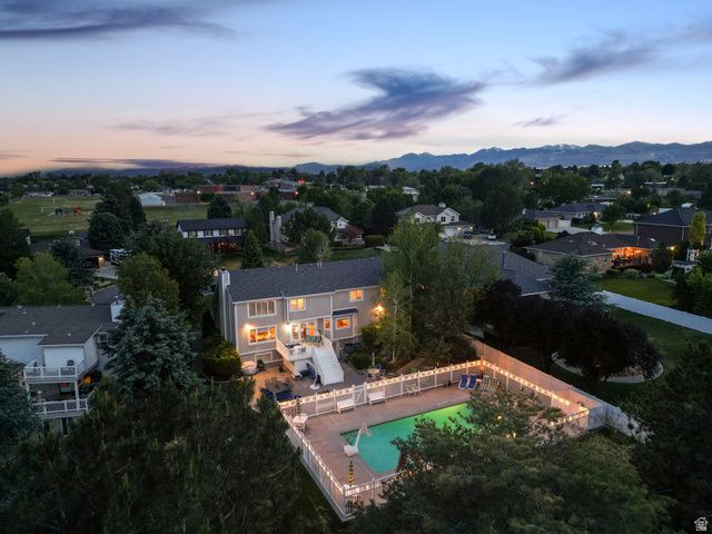 2114 W SURREY CIR, Taylorsville, UT 84129