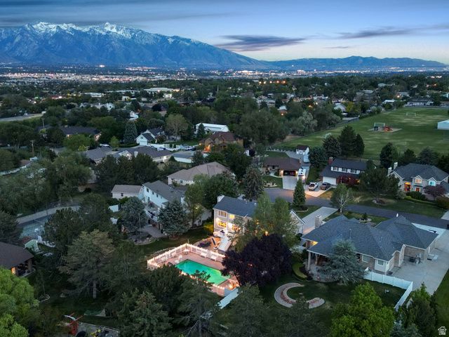 2114 W SURREY CIR, Taylorsville, UT 84129