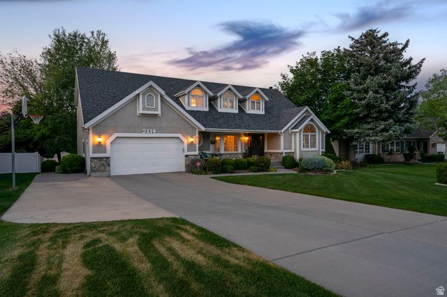 2114 W SURREY CIR, Taylorsville, UT 84129