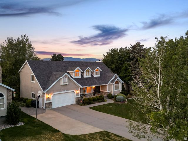 2114 W SURREY CIR, Taylorsville, UT 84129