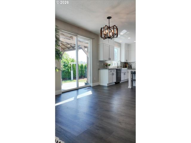 20152 CHANTICLEER Pl, Oregon City, OR 97045