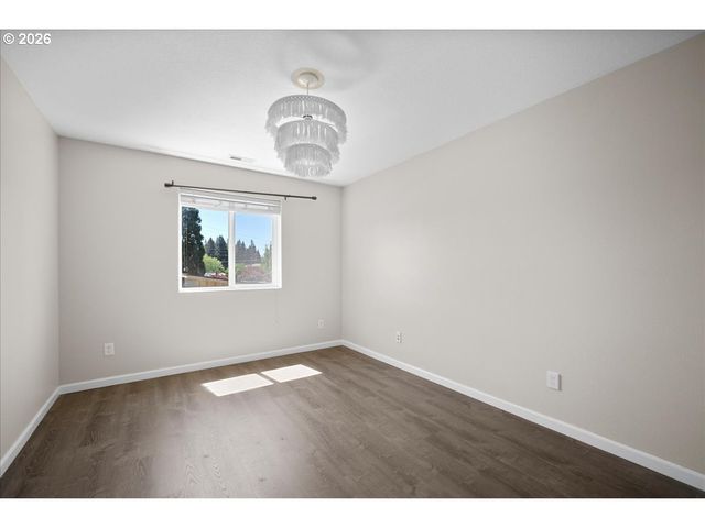 20152 CHANTICLEER Pl, Oregon City, OR 97045
