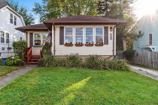 926 DERBY LANE, Green Bay, WI 54301