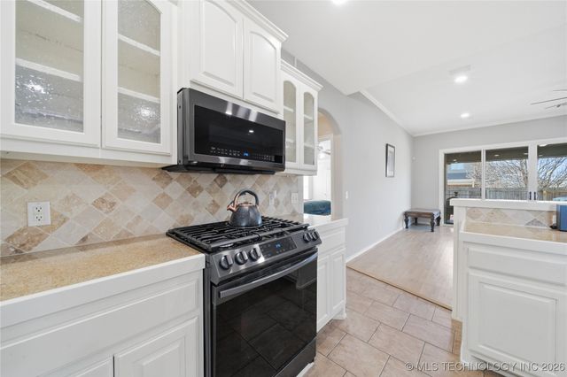 14220 S Vandalia Avenue, Bixby, OK 74008