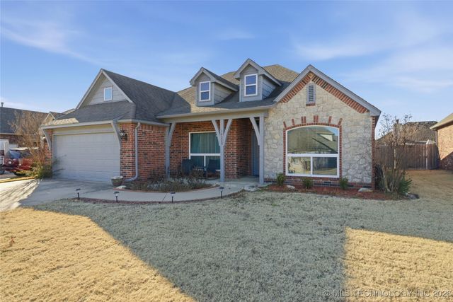 14220 S Vandalia Avenue, Bixby, OK 74008