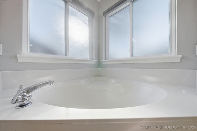 14220 S Vandalia Avenue, Bixby, OK 74008