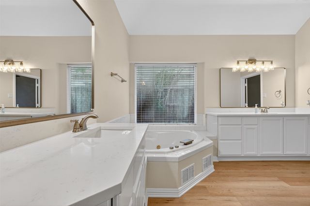 6864 Bushnell Drive, Plano, TX 75024