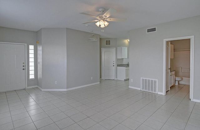 13986 Fortuna Bay Dr C, Corpus Christi, TX 78418