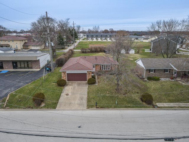 155 E Baker Street, Manteno, IL 60950