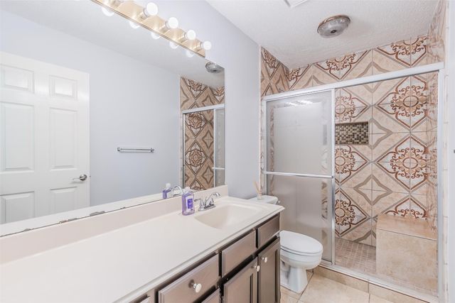 2709 Brittany Drive, Euless, TX 76039