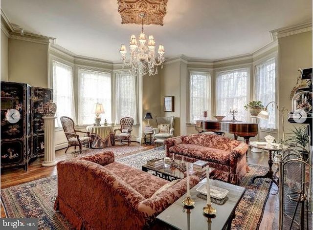 17 LOGAN CIR NW, Washington, DC 20005