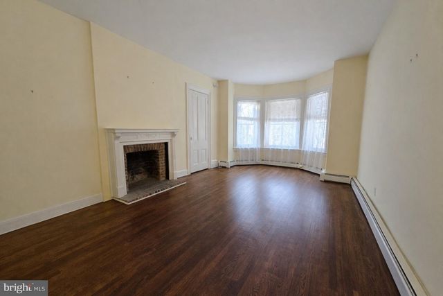 17 LOGAN CIR NW, Washington, DC 20005