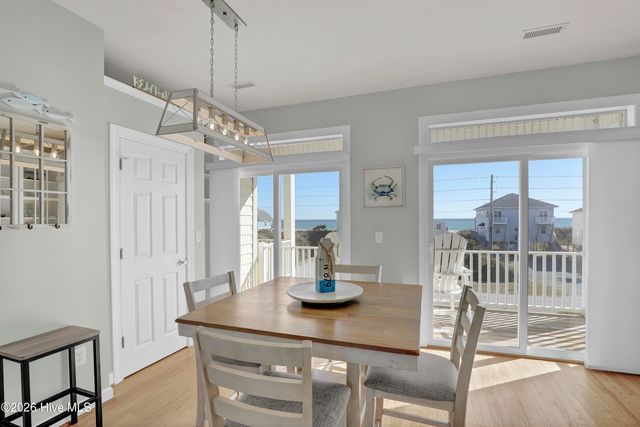 3809 Island Drive, Sneads Ferry, NC 28460