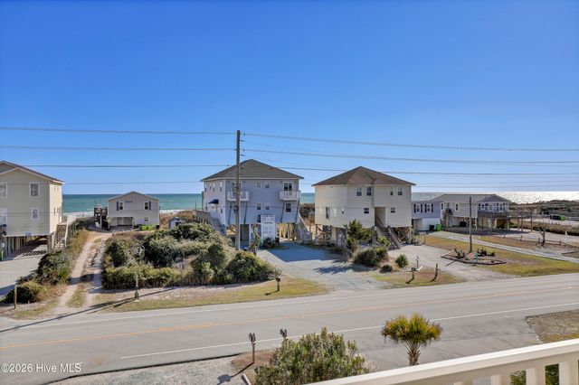 3809 Island Drive, Sneads Ferry, NC 28460