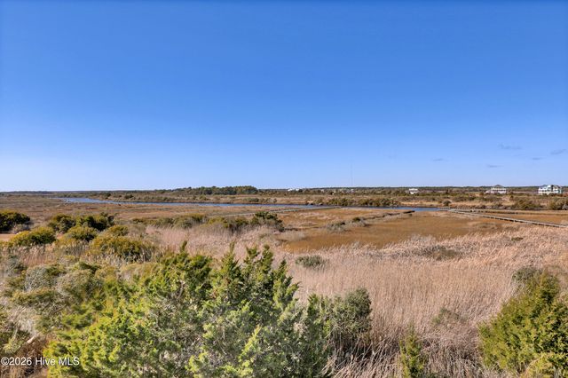 3809 Island Drive, Sneads Ferry, NC 28460