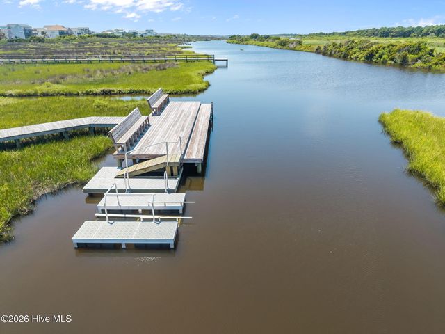 3809 Island Drive, Sneads Ferry, NC 28460