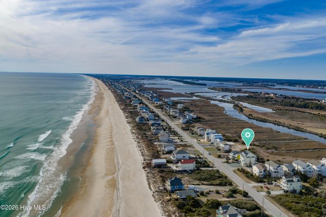 3809 Island Drive, Sneads Ferry, NC 28460