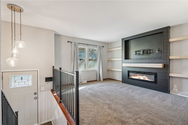 3108 Huxley Lane SW, Cedar Rapids, IA 52404