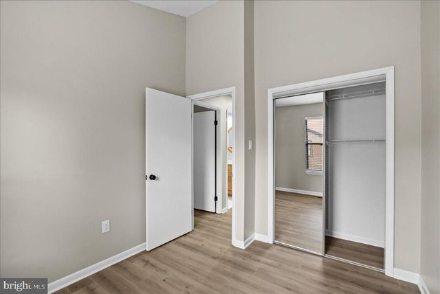 5301 KING CHARLES WAY, Bethesda, MD 20814