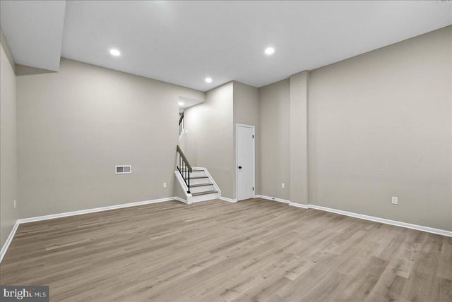 5301 KING CHARLES WAY, Bethesda, MD 20814