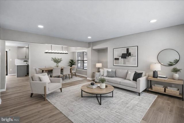 5301 KING CHARLES WAY, Bethesda, MD 20814