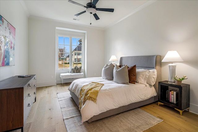 9121 CHEATHAM LN N, Germantown, TN 38138