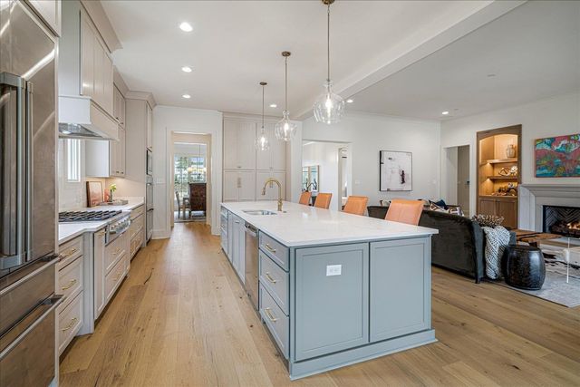 9121 CHEATHAM LN N, Germantown, TN 38138