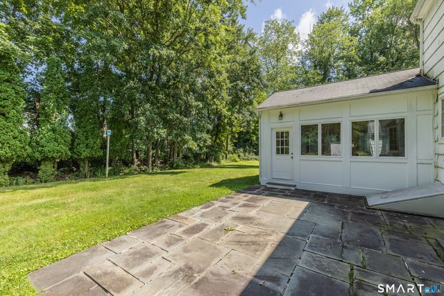 5 Grand Place, Newtown, CT 06470