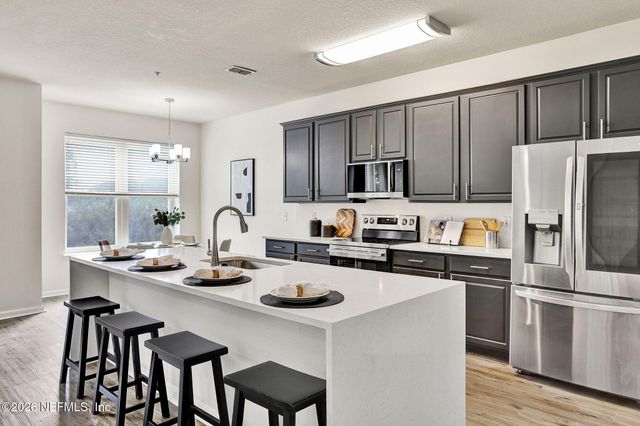 13364 BEACH Boulevard 226, Jacksonville, FL 32224