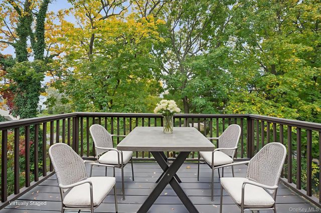 70 Waters Edge 70, Rye, NY 10580