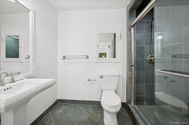 70 Waters Edge 70, Rye, NY 10580