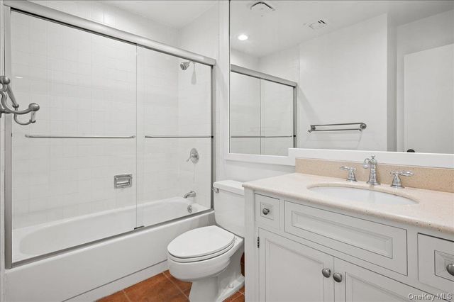 70 Waters Edge 70, Rye, NY 10580