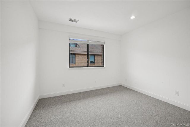 70 Waters Edge 70, Rye, NY 10580