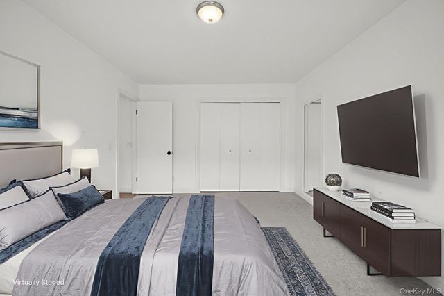 70 Waters Edge 70, Rye, NY 10580