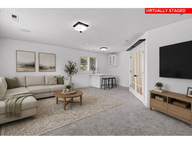 8900 Ne 163RD Ave, Vancouver, WA 98682