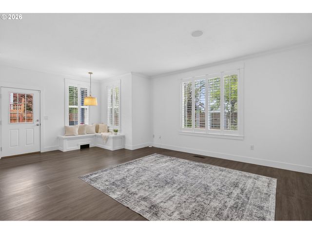 8900 Ne 163RD Ave, Vancouver, WA 98682