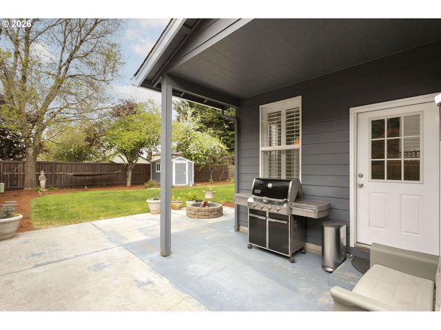 8900 Ne 163RD Ave, Vancouver, WA 98682