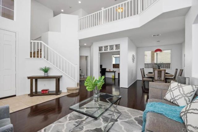 687 Glasgow Court, San Marcos, CA 92069
