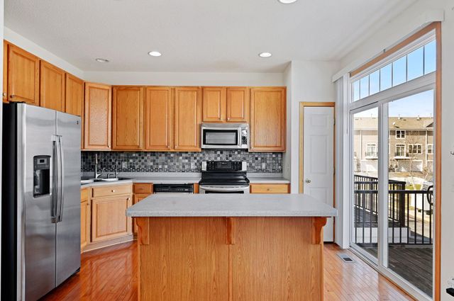 7601 Elm Grove Circle, New Hope, MN 55428