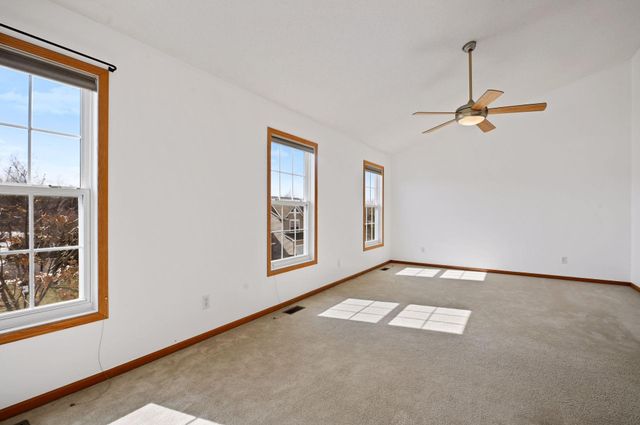 7601 Elm Grove Circle, New Hope, MN 55428