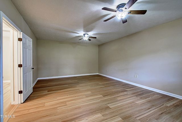 3636 Deland Drive, Kingsport, TN 37664