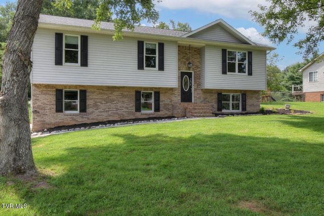 3636 Deland Drive, Kingsport, TN 37664